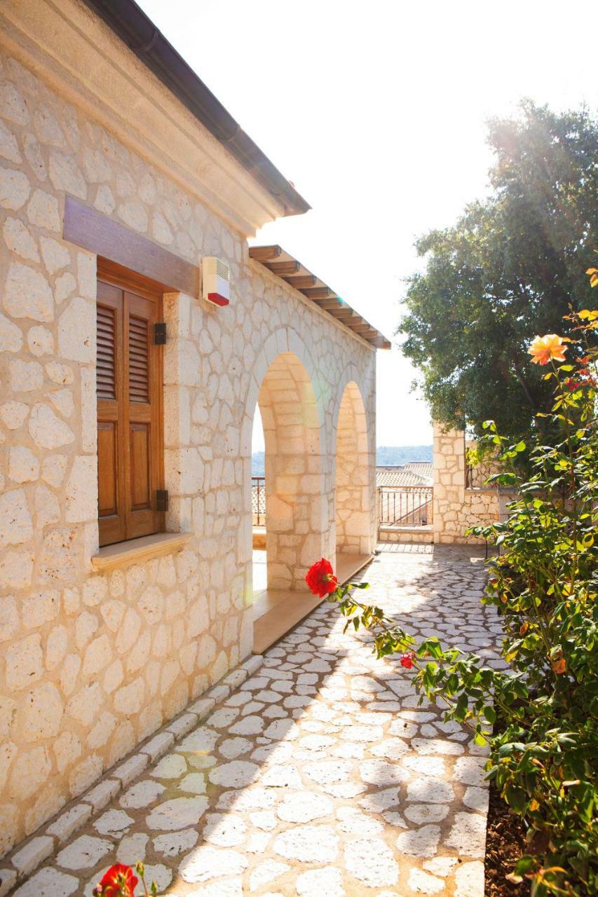 Villa Rubini Apolpaina 外观 照片